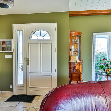 Décoration d'une maison à Le Fenouiller : espace de vie, suite parentale, bureau