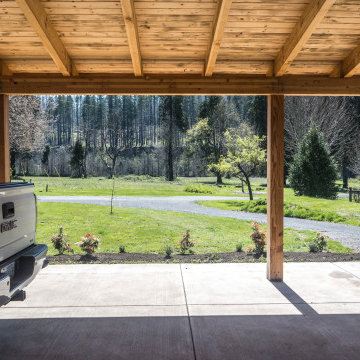 Saltbox Farmhouse
