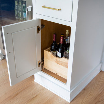 Beverage Pull-Out Caddy