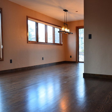 STAINED RED OAK HARDWOOD IN PRIVATE RESIDENCE - 2019