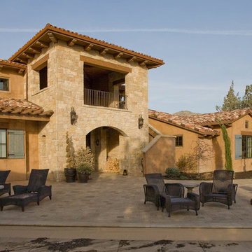 Mediterranean Style Home - Smith Rock, Oregon