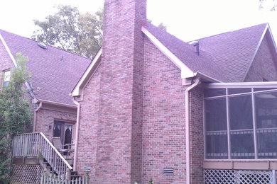 Traditional exterior home idea in Nashville