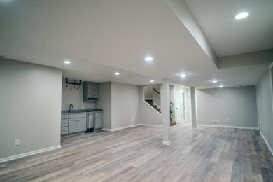 Example of a classic basement design in Los Angeles