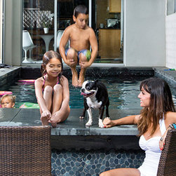 Birmingham Pool Splash Wall - Wall And Floor Tile