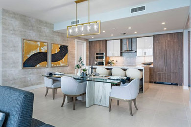 Dining room - modern dining room idea in Tampa