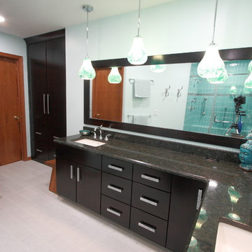 Condo Master Bath Remodel