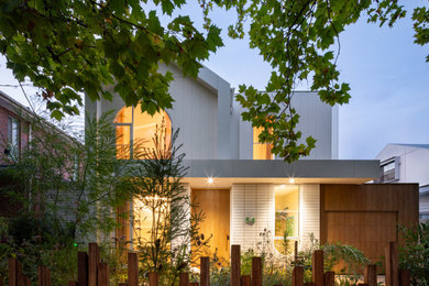 Design ideas for a midcentury exterior in Melbourne.