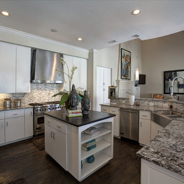 Transitional Kitchen