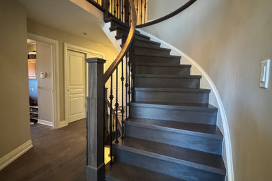 Staircase - modern staircase idea in Toronto