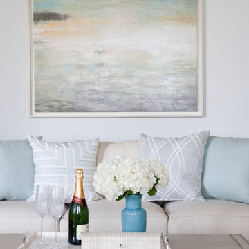 Cosmopolitan Classic Living Room