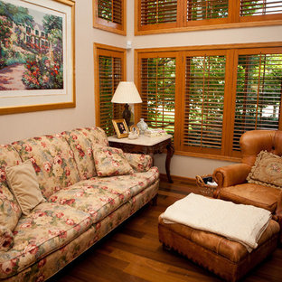Transitional home design photo in Denver