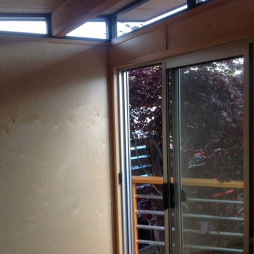 10' by 12' Seattle studio