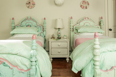 Bedroom - transitional bedroom idea in Providence