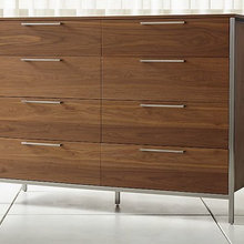 Evan dresser