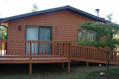 Photo of an arts and crafts deck in Other.