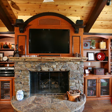 Entertainment Centers & Built-in Niches