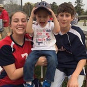 Laura Hefner's photo