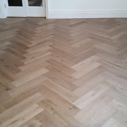 Oversize large engineered smoked oak parquet - Products