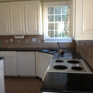 Lowe's Home Improvement Review]