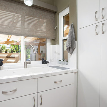 Brittanicca Quartz Kitchen