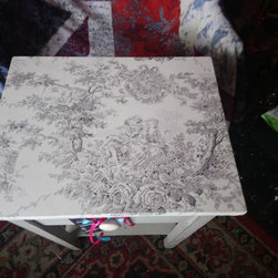 SOLD-&pound;45.00 Vintage sewing box... - Lifestyle And Leisure