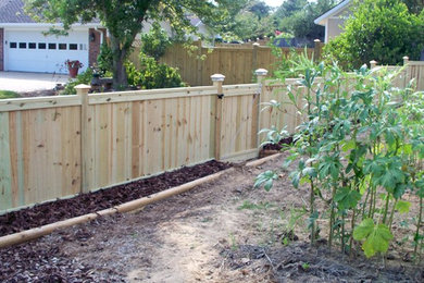 Inspiration for a traditional landscaping in Birmingham.