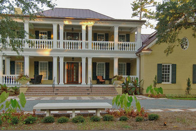 Elegant exterior home photo in Wilmington