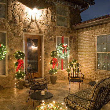 Extreme Makeover Home Edition: Christmas (#3)