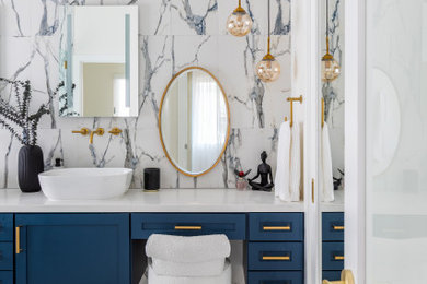 Example of a bathroom design in Orange County
