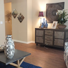 console table decor