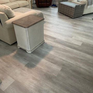 FLOOR