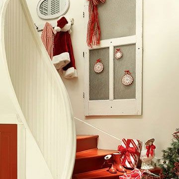 staircase wall decorating ideas