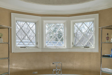 Inspiration for a transitional bathroom remodel in New York