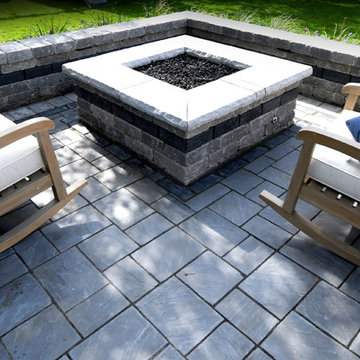 outdoor firepits and fireplaces