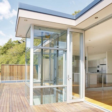 DomusLift Exterior Glass Home Elevator