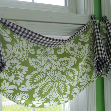 Apple Green Sun Room