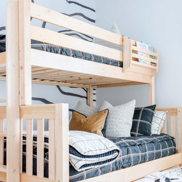 Natural Twin over Full Bunk Bed with Ladder and Trundle