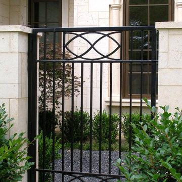 Mediterranean House in Dallas