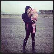 Ashley Izsak Macpherson's photo