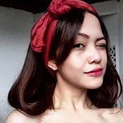 Gadis Mega's photo