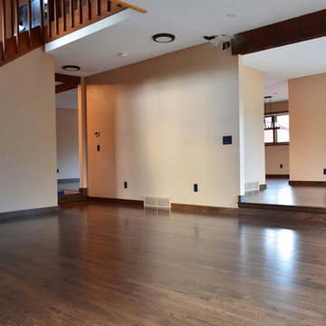 STAINED RED OAK HARDWOOD IN PRIVATE RESIDENCE - 2019
