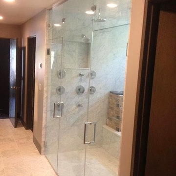 U.S.FRAMLESS GLASS SHOWER DOOR