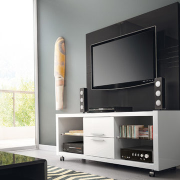 Belvedere TV Stand