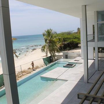 Gorgeous Home and Pool in Aruba