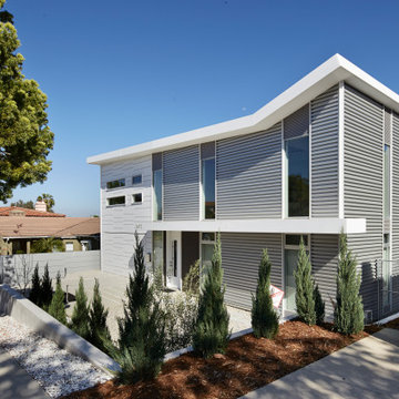 Fairland Boulevard Proto Home