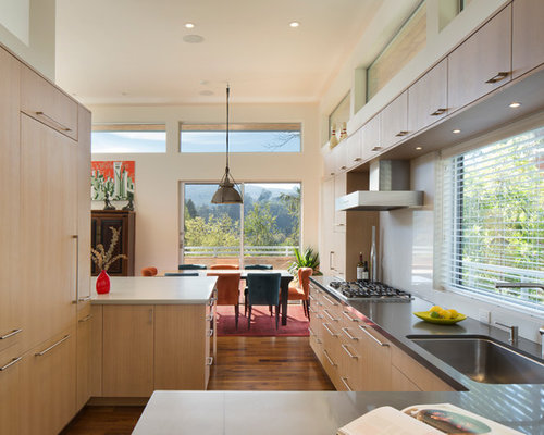 Medium Size Kitchen Ideas, Pictures, Remodel and Decor