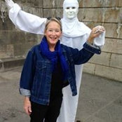 Alix Tew's photo