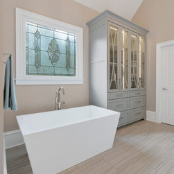 Dreon Master Bathroom - Bathtubs
