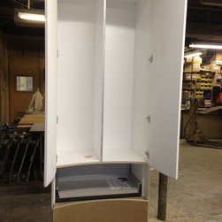 Conical Kitchen Cabinet - Kitchen Cabinetry