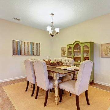 335 Gillespie Gardens Dr, Jacksonville, FL 32218